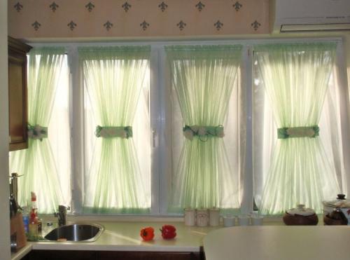 Как самим сделать рулонные шторы своими руками. Шаг #3 — изготовление механизма крепления 01