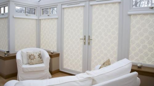 Виды крепления жалюзи на пластиковые окна. Виды жалюзи