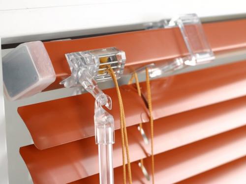 Ремонт металлических жалюзи. Ремонт горизонтальных жалюзи своими руками