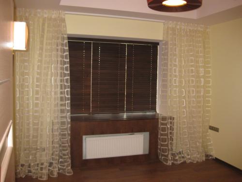 Как выбрать жалюзи в спальню – основные рекомендации