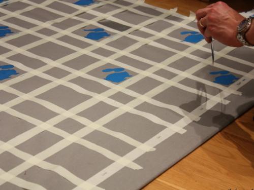 Рулонные шторы своими руками из подручных материалов. Рулонные шторы на пластиковые окна своими руками: что потребуется