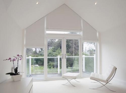 Жалюзи на косые окна. Шторы, жалюзи, карнизы на треугольные окна