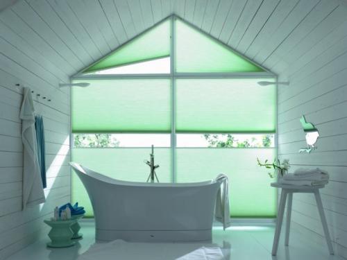 Жалюзи на косые окна. Шторы, жалюзи, карнизы на треугольные окна