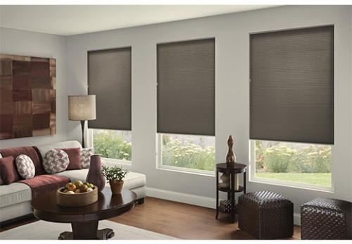 Как почистить рулонные шторы не снимая. Какая чистка рулонных штор эффективней