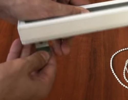 Как жалюзи снять самостоятельно. 1-й вариант — снимаем вертикальные жалюзи