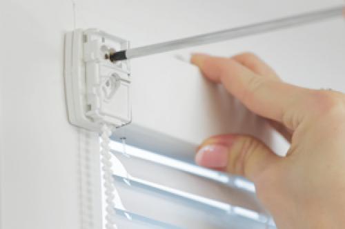 Установка жалюзи INTEGRA g-form. Установка горизонтальных жалюзи