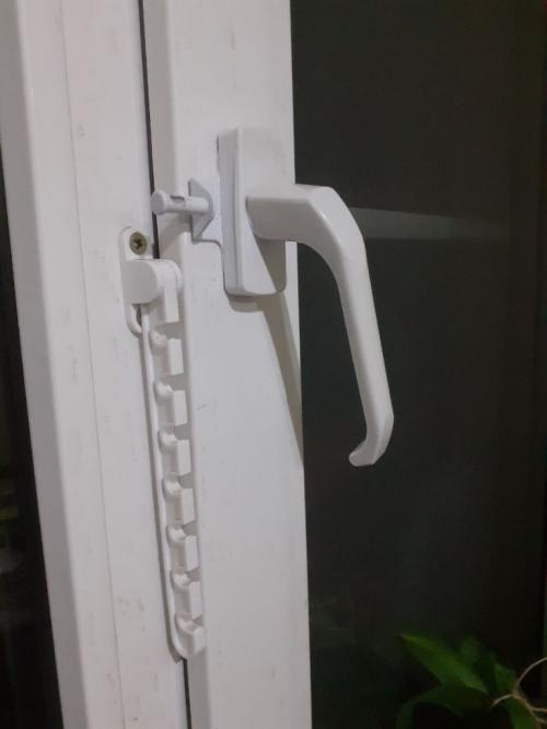 Ограничитель для окна монтаж. Как установить? 05 Ограничитель для окна монтаж. Как установить? 05