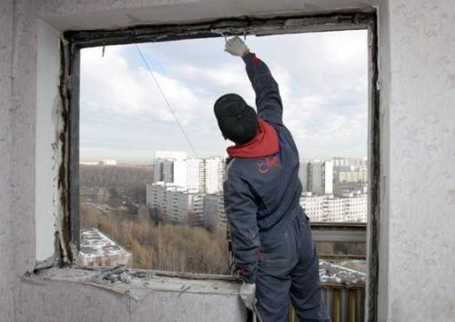 Как установить оконный ограничитель на деревянное окно. Варианты монтажа окон