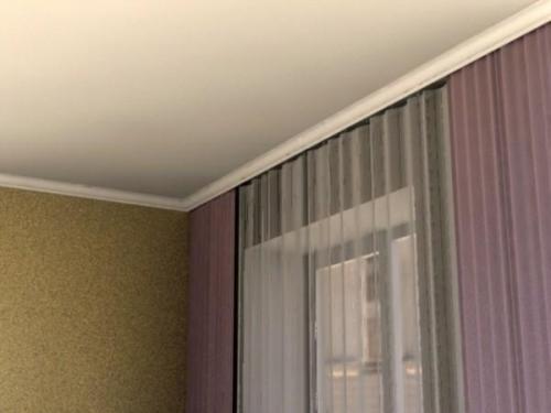 Как укоротить металлический карниз для штор. Элементы конструкции