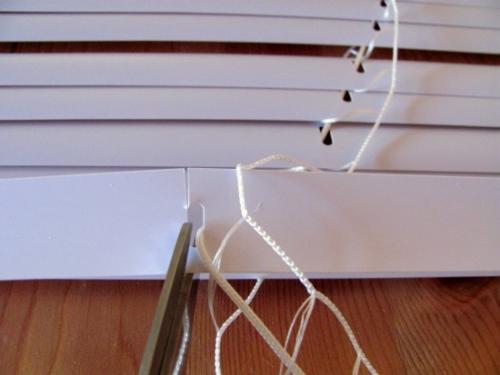 Ролеты на окна своими руками. Тканевые ролеты на окна своими руками