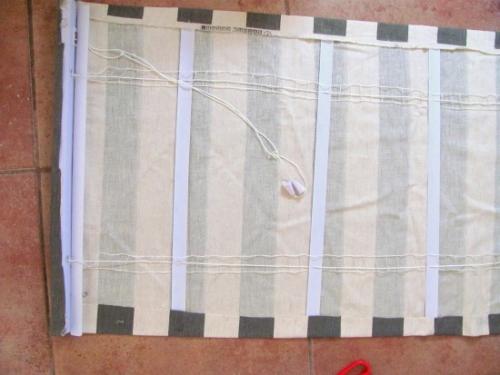 Ролеты на окна своими руками. Тканевые ролеты на окна своими руками