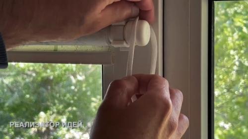 Направляющие для рулонных штор своими руками. Процесс изготовления бюджетных рулонных штор из доступных материалов