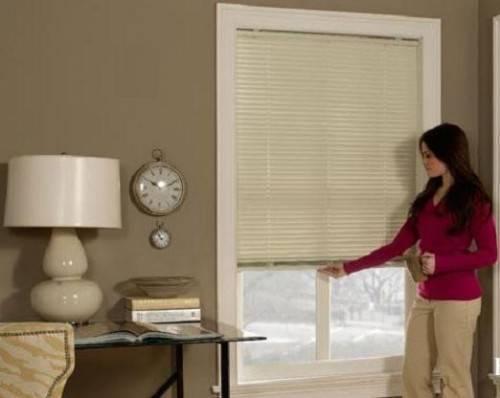 Как опустить жалюзи горизонтальные. Как опустить жалюзи