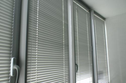 Чистка жалюзи. Как помыть жалюзи: лучшие способы и полезные рекомендации