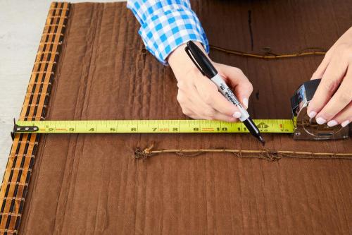 Как Обрезать жалюзи день ночь. Как обрезать рулонные шторы по ширине самостоятельно 09