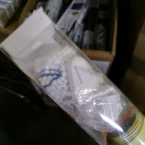 Как собрать рулонную штору из светофора. В Светофор завезли рулонные шторы и солнцезащитные системы для окон