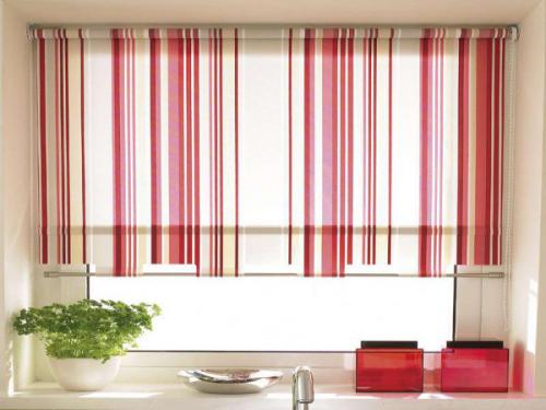 Как стирать рулонные шторы закрытого типа из ткани. Что нужно знать, прежде чем очищать рулонные шторы 11 Как стирать рулонные шторы закрытого типа из ткани. Что нужно знать, прежде чем очищать рулонные шторы 11