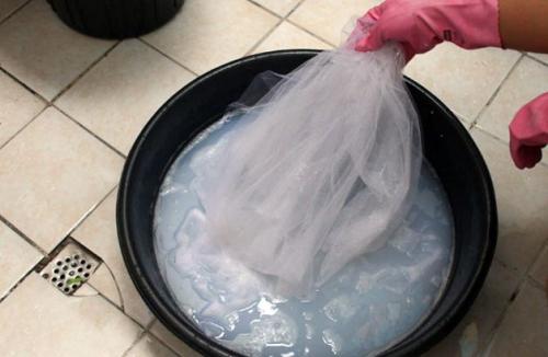 Как стирать шторы тюль. Ручная стирка занавесок