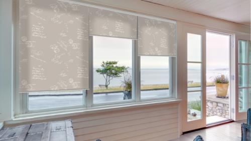 Рекомендации по стирке рулонных штор для пластиковых окон. Стираем в воде