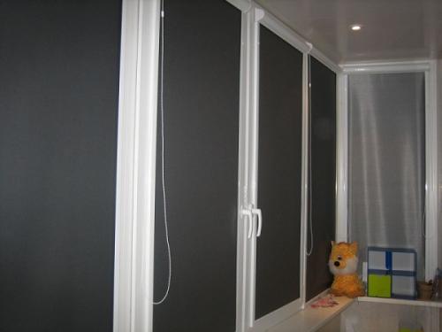 Шторы на балкон от солнца своими руками. Что выбрать для защиты балкона от солнца?