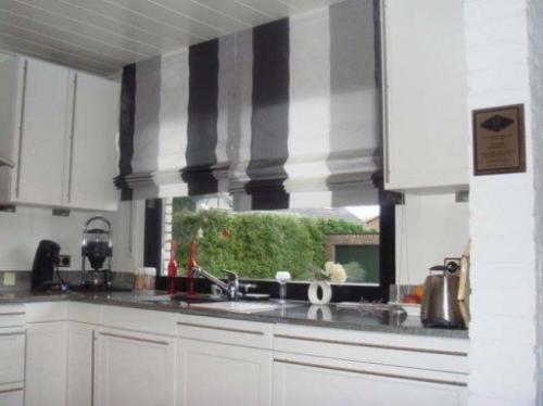 Как укоротить карниз для римских штор. Варианты крепления римской жалюзи