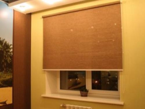 Шторы для окон рулонного типа. Плюсы и минусы 06