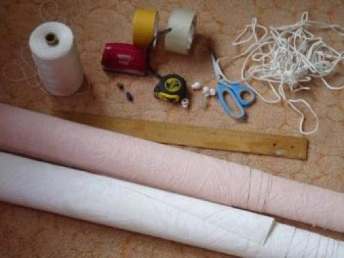 Жалюзи из обоев своими руками за 8 шагов. Как сделать жалюзи из обоев (бумажные шторы) 07