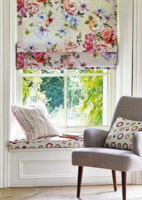 Так просто сделать жалюзи из обычных обоев. Изготовление изделия дома своими руками 04