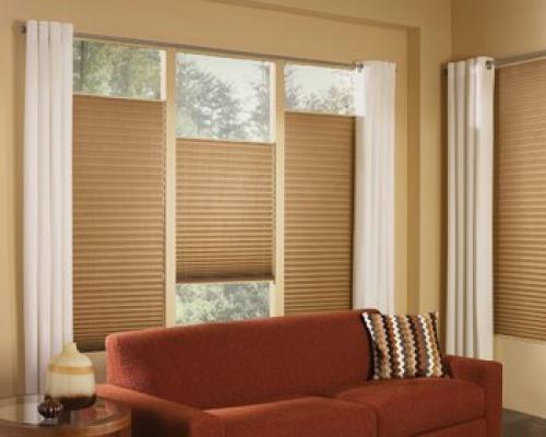 Жалюзи плюсы и минусы. Чем отличаются рулонные шторы от жалюзи 02 Жалюзи плюсы и минусы. Чем отличаются рулонные шторы от жалюзи 02