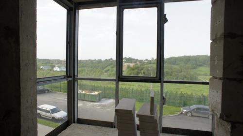 Чем закрыть панорамные окна на балконе. Панорамный балкон – инструкция по остеклению и утеплению лоджий (90 фото)