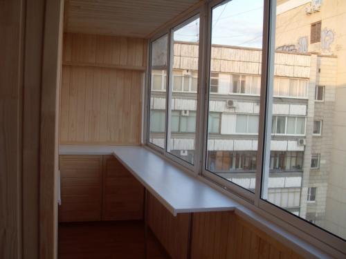 Чем закрыть панорамные окна на балконе. Панорамный балкон – инструкция по остеклению и утеплению лоджий (90 фото)