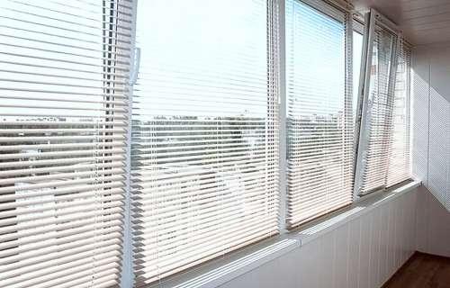 Жалюзи на балкон тканевые. Материалы для жалюзи