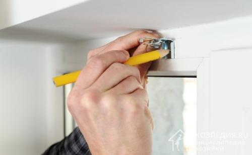Крепление для жалюзи своими руками. Крепеж без сверления