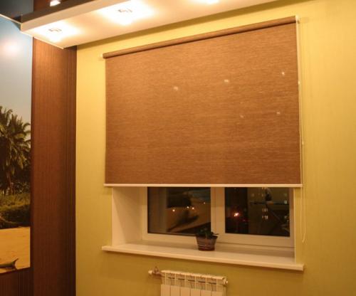 Как установить рулонные шторы с леской на глухое окно. Виды рулонных штор