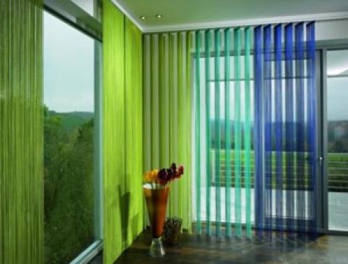 Как крепить вертикальные жалюзи к стене. Метод монтажа конструкции к стене