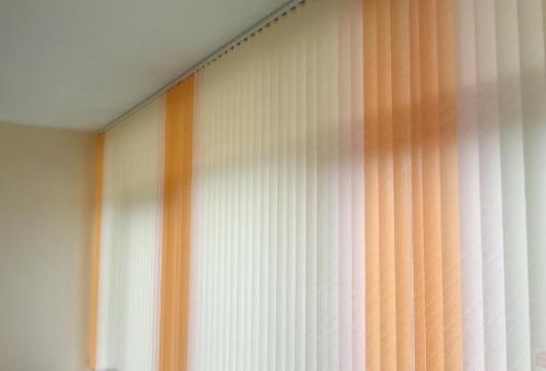 Вертикальные жалюзи в интерьере. Интересная палитра 09 Вертикальные жалюзи в интерьере. Интересная палитра 09