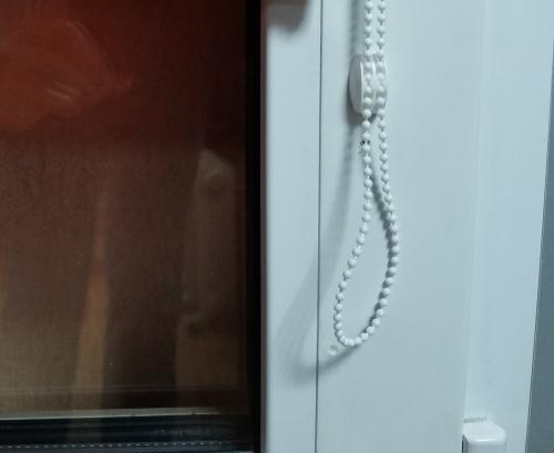 Демонтаж рулонных штор уни 2 установленных на.. Порядок установки изделия