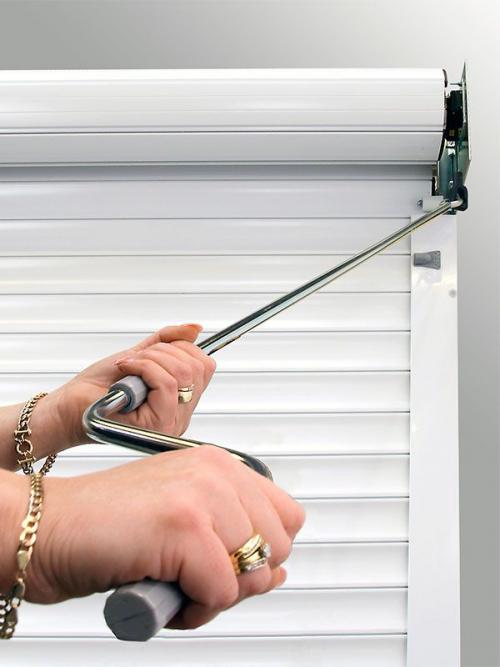 Металлические рольставни на двери. Рольставни в проеме вместо двери: достаточно ли безопасно?