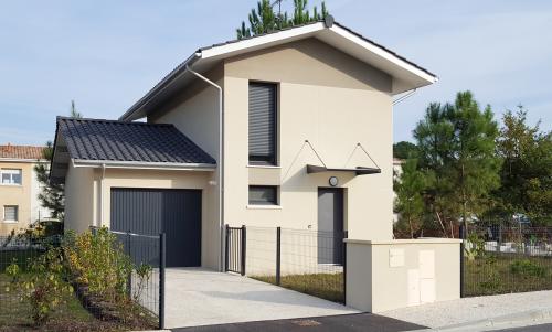 Металлические рулонные жалюзи рольставни. Особенности конструкции 15