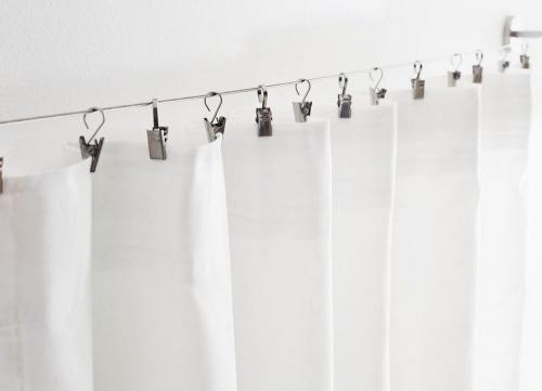 Крепление штор на пластиковые окна. Как повесить шторы или тюль без карниза