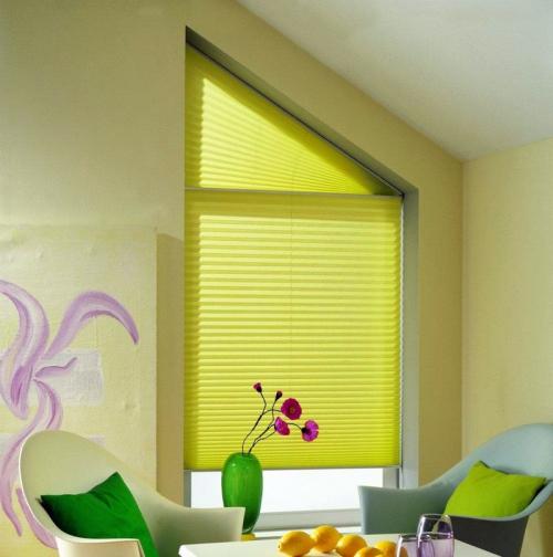 Жалюзи своими руками из обоев. Как сделать своими руками самое простое и недорогое украшение для окон: жалюзи из обоев