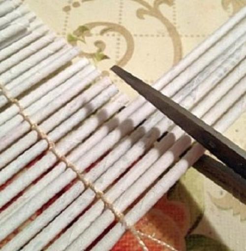 Жалюзи из бумаги своими руками. Жалюзи из газет 08 Жалюзи из бумаги своими руками. Жалюзи из газет 08